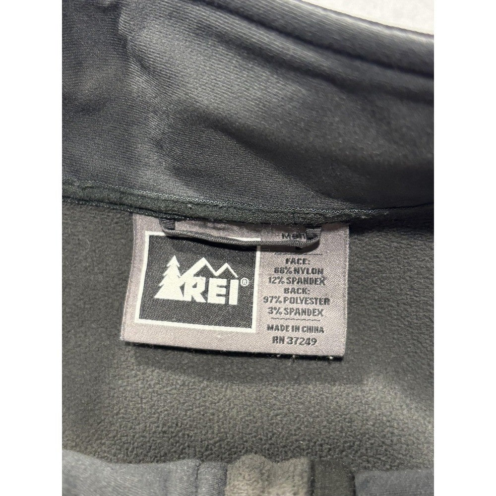 REI Softshell Jacket Mens Medium Black Full Zip Stand Collar Hiking Outdoor