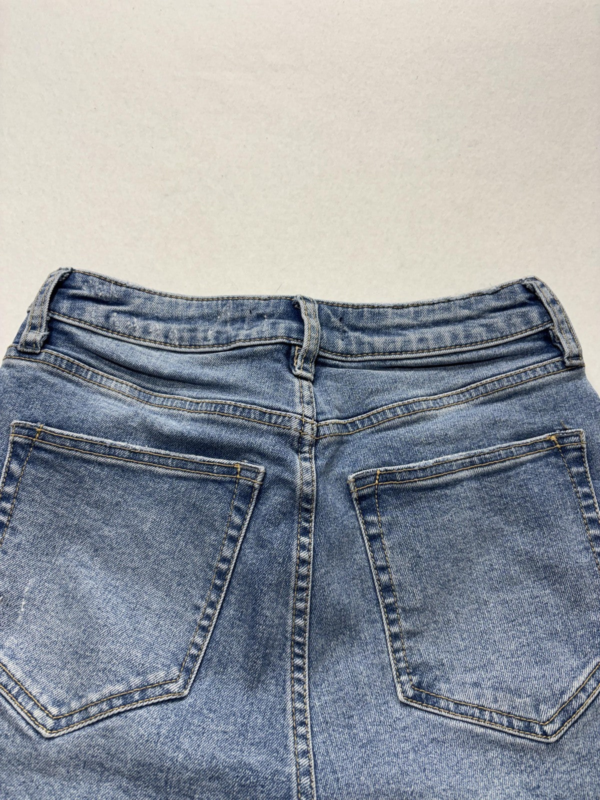 We The Free Shorts Womens 26 Blue Distressed Cut Off Raw Hem Denim Summer