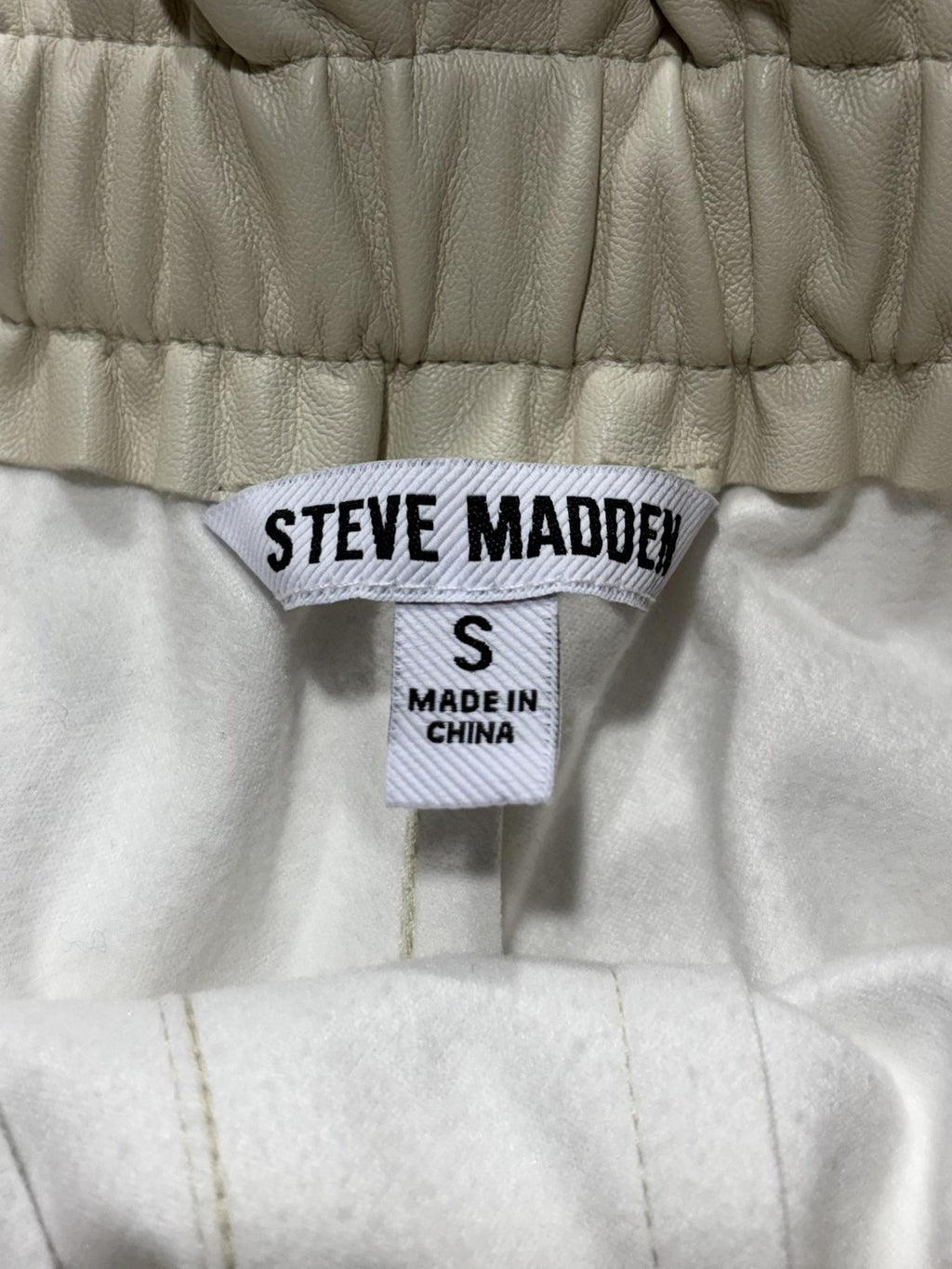 Steve Madden Shorts Womens Small Beige Faux Leather Paperbag Waist Pull On