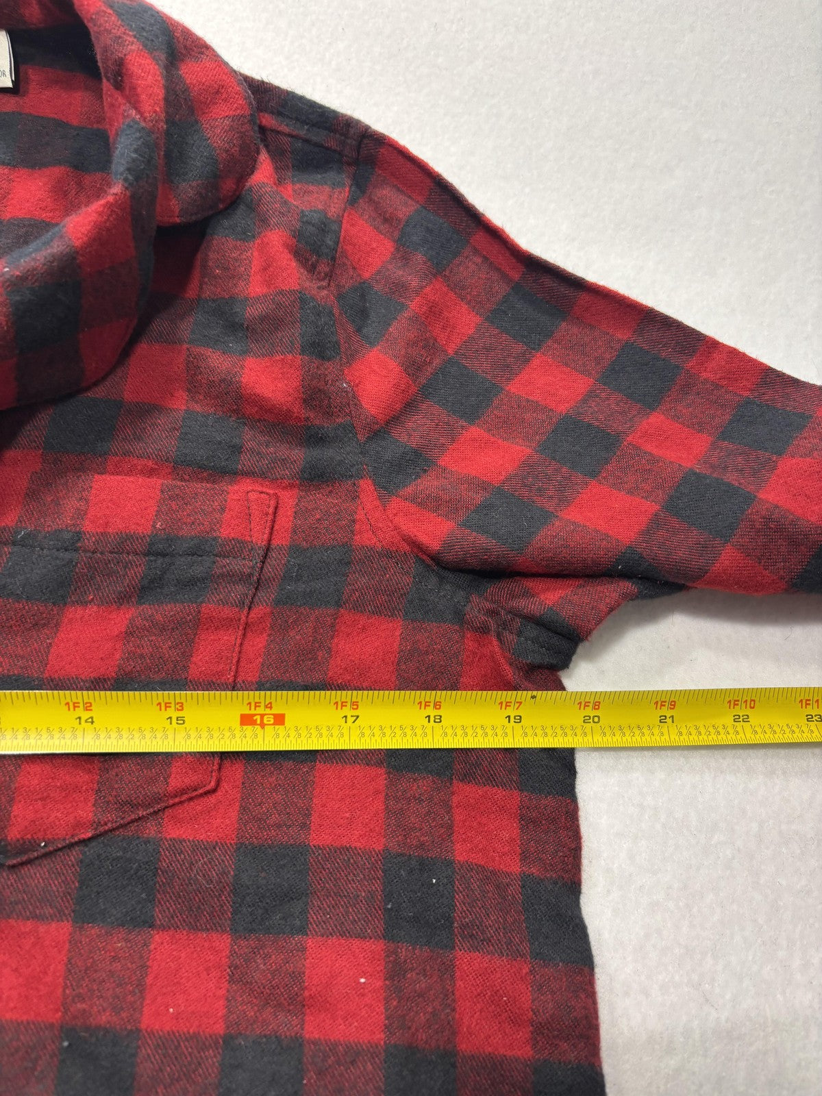 L.L. Bean Shirt Mens Medium Red Plaid Flannel Long Sleeve Button Up Casual