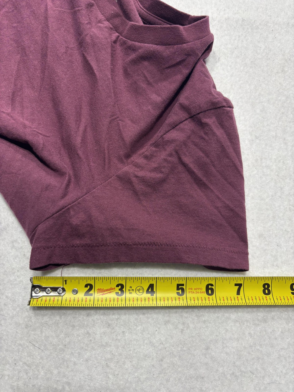 Universal Thread Shirt Womens Medium Purple Crew Neck Short Sleeve Cropped Tee