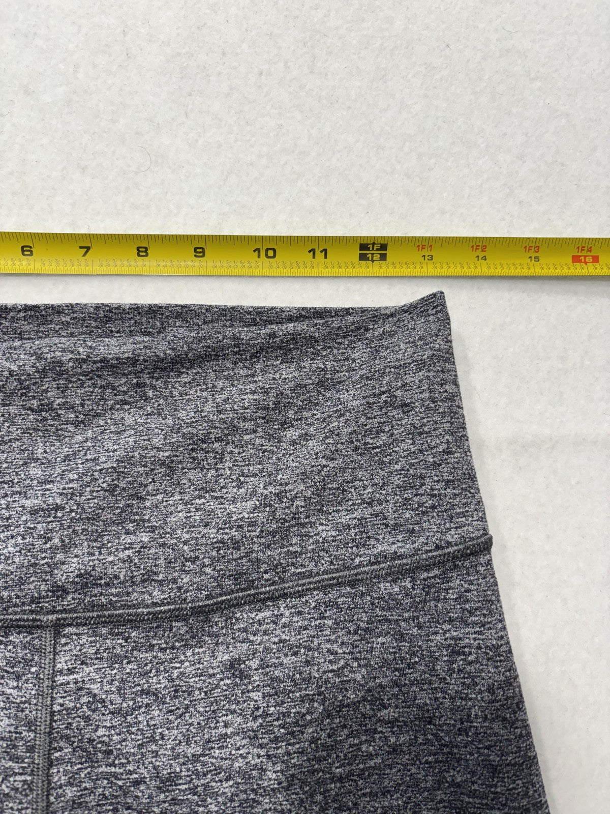 Lululemon Leggings Womens 10 Gray High Rise 25" Inseam Ankle Yoga Stretch Active