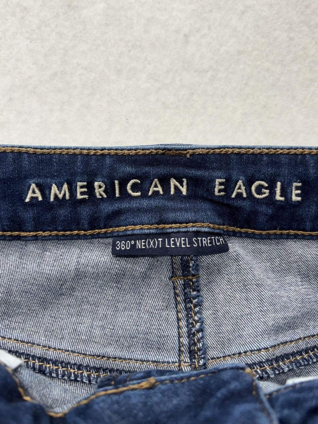 American Eagle High Rise Jegging Jeans Womens 8 Medium Wash Distressed 30x24.5
