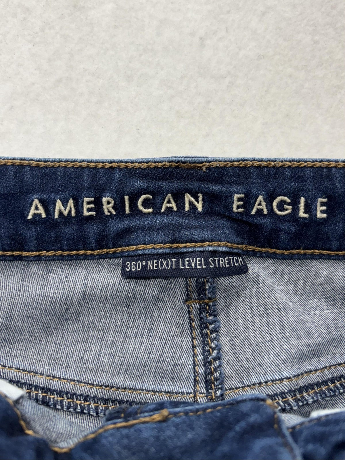American Eagle High Rise Jegging Jeans Womens 8 Medium Wash Distressed 30x24.5