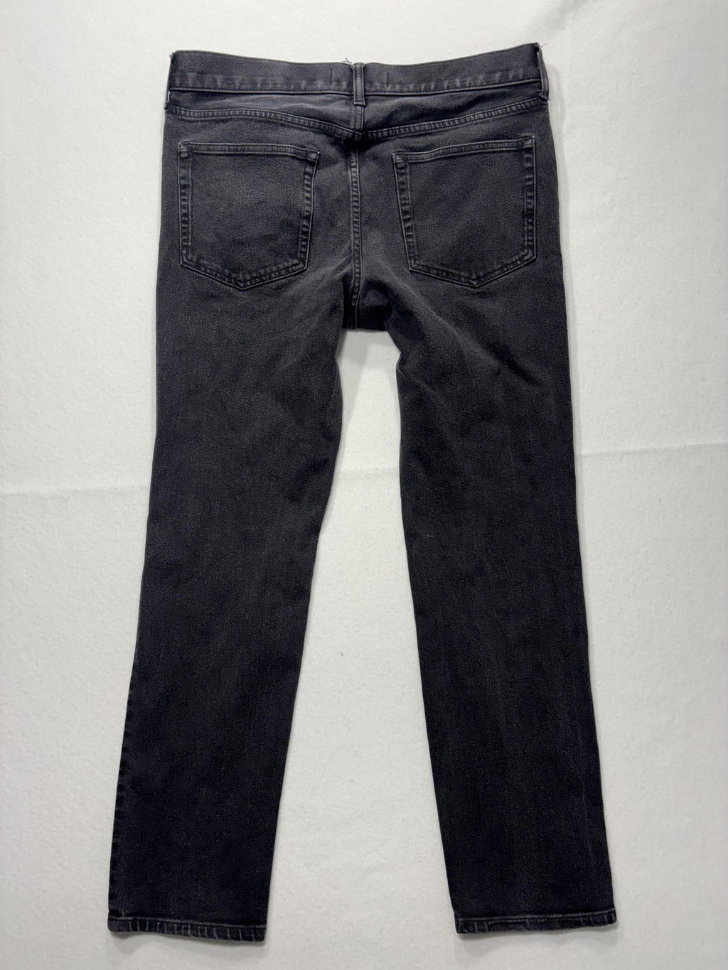 Everlane Uniform The Slim Jeans Mens 35x30 Gray Charcoal Wash Tapered Stretch