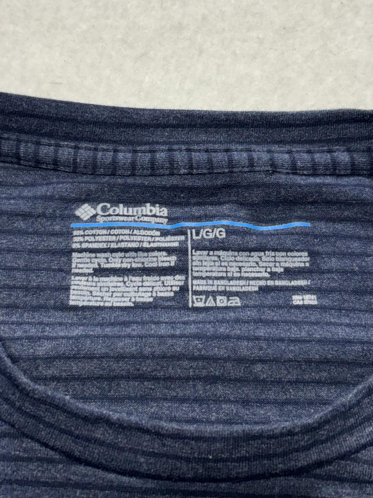 Columbia Shirt Mens Large Blue Striped Crew Neck Short Sleeve Logo Tee Casual