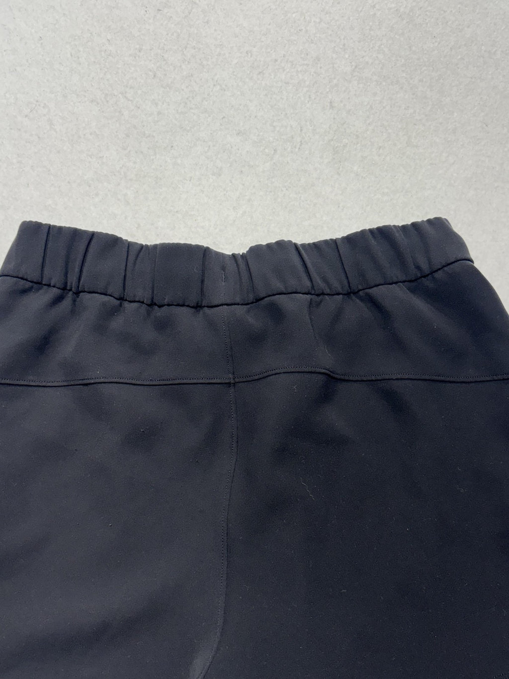 Lululemon Running Shorts Womens 6 Black 3" Inseam Drawstring Pockets Athletic