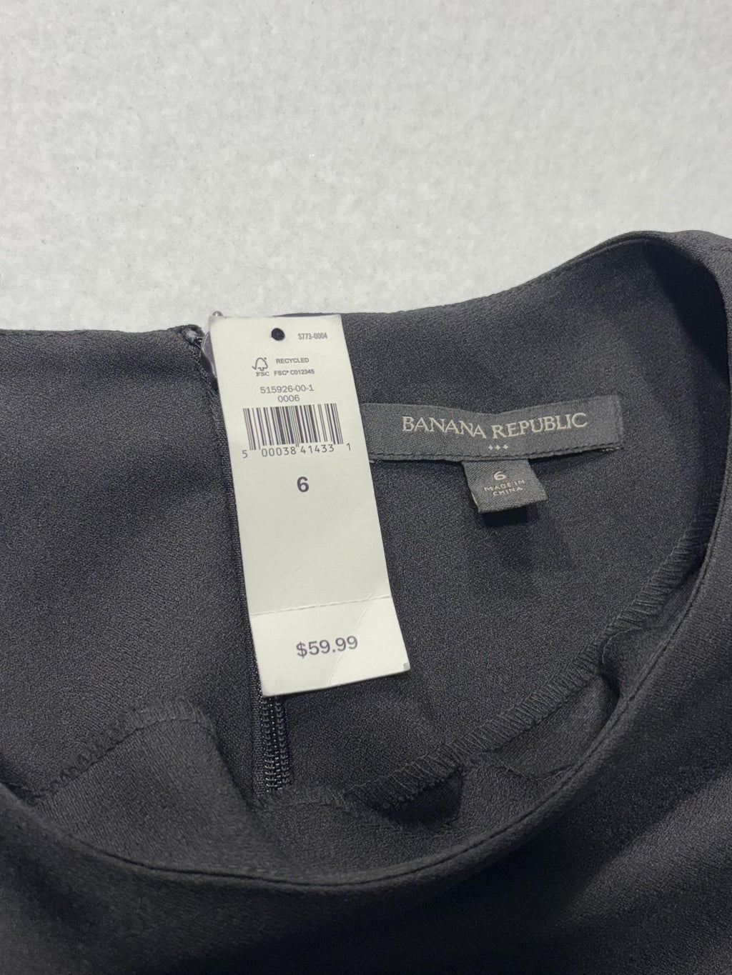 Banana Republic Top Womens 6 Black Long Sleeve Crew Neck Blouse Office City