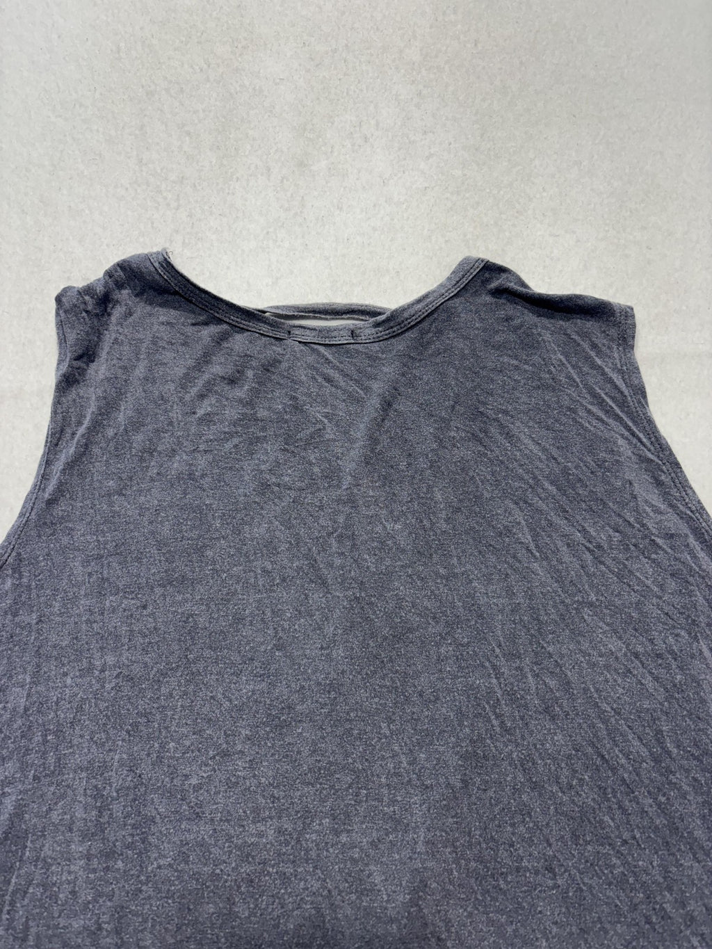 Tinywillow Womens Large Gray Crew Neck Ladder Cutout Sleeveless Tank Top