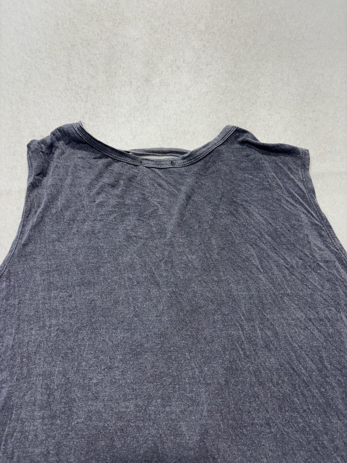 Tinywillow Womens Large Gray Crew Neck Ladder Cutout Sleeveless Tank Top