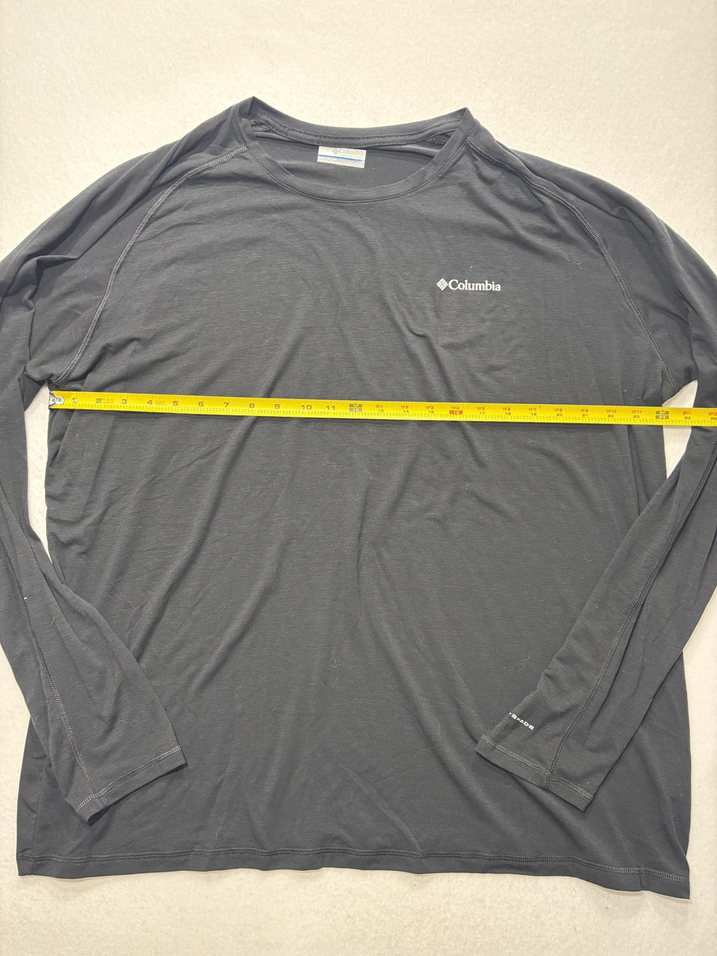 Columbia Shirt Mens 2XL Black Long Sleeve Raglan Stretch Jersey Tee Lightweight