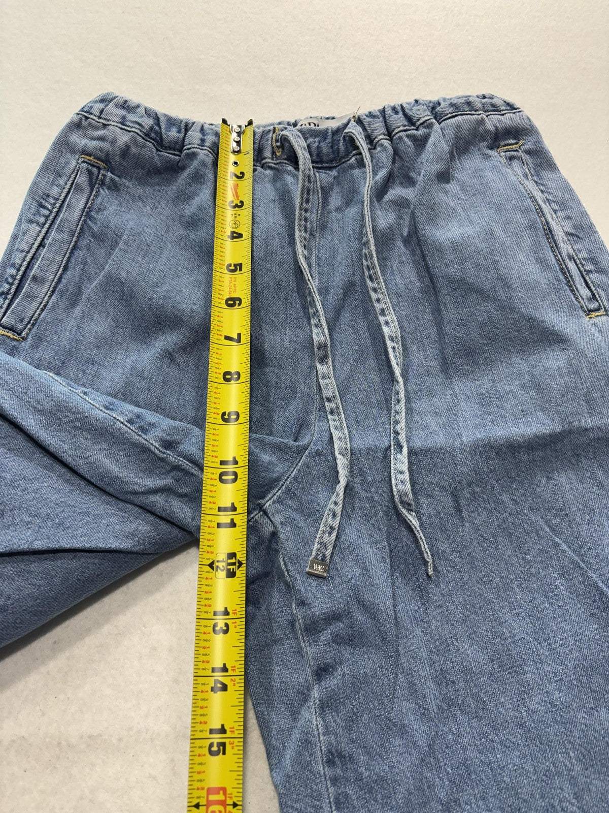 Zara Jeans Mens 30x30 Blue Medium Wash Relaxed Straight Elastic Waist Denim