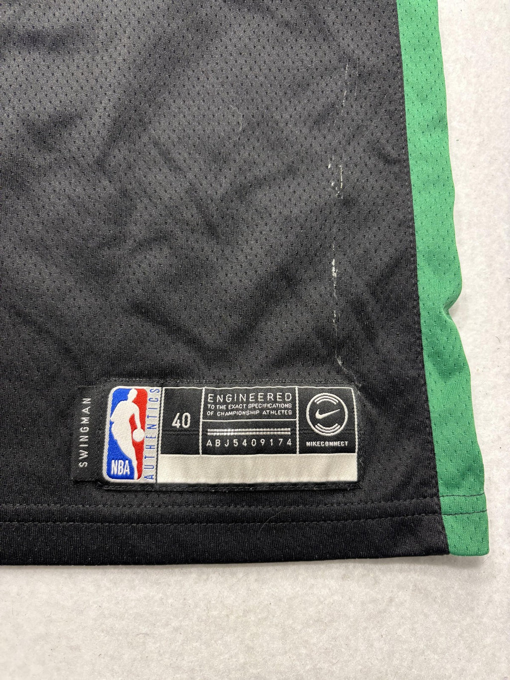 Boston Celtics Jersey Mens 40 Black NBA Nike Gordon Hayward 20 Swingman