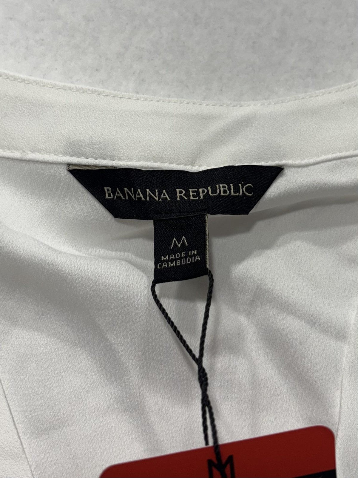 Banana Republic Blouse Womens Medium White V Neck Cap Sleeve Lightweight Top