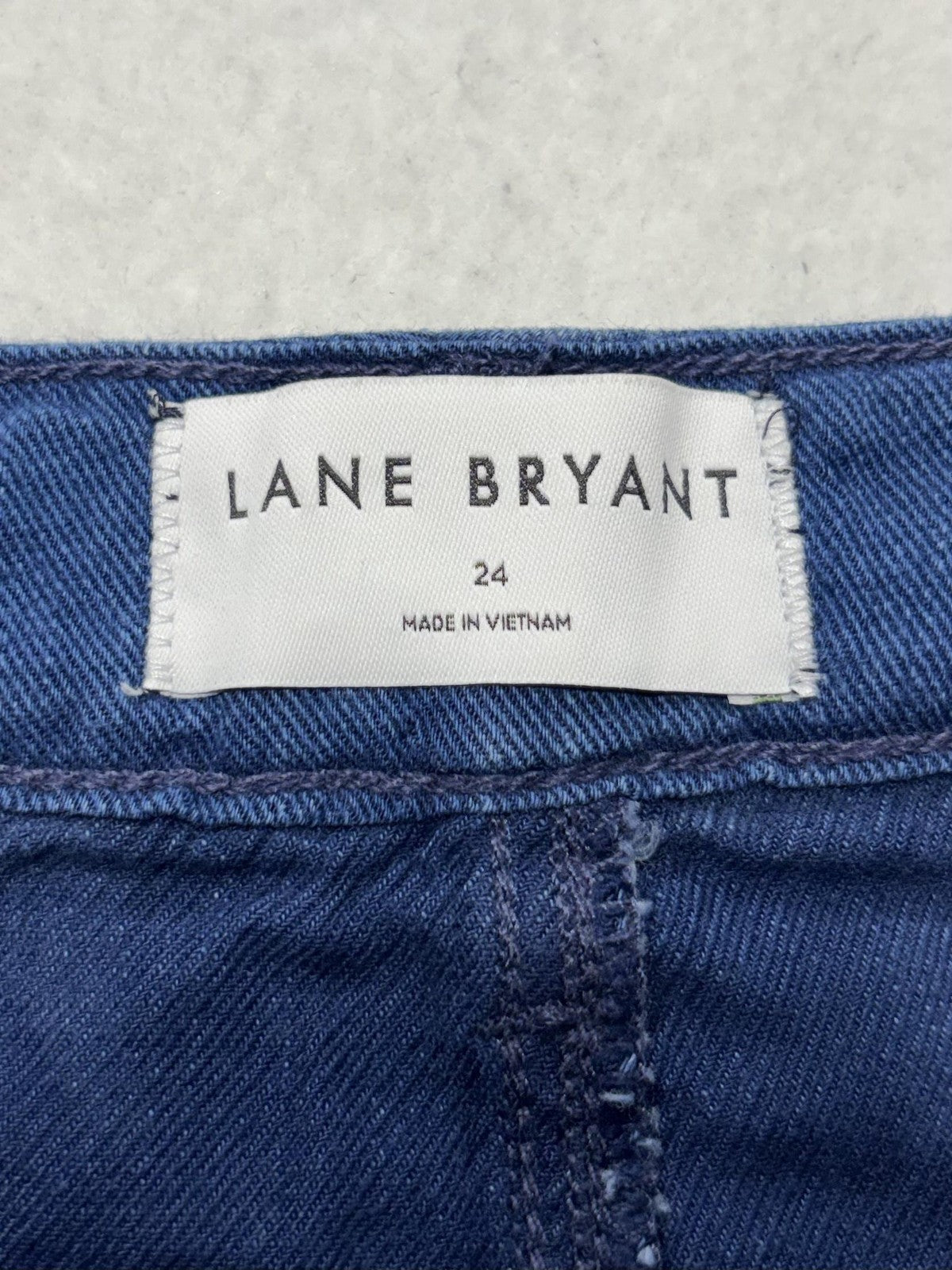 Lane Bryant Shorts Womens 24 Blue Denim Mid Rise Floral Tropical Cut Off