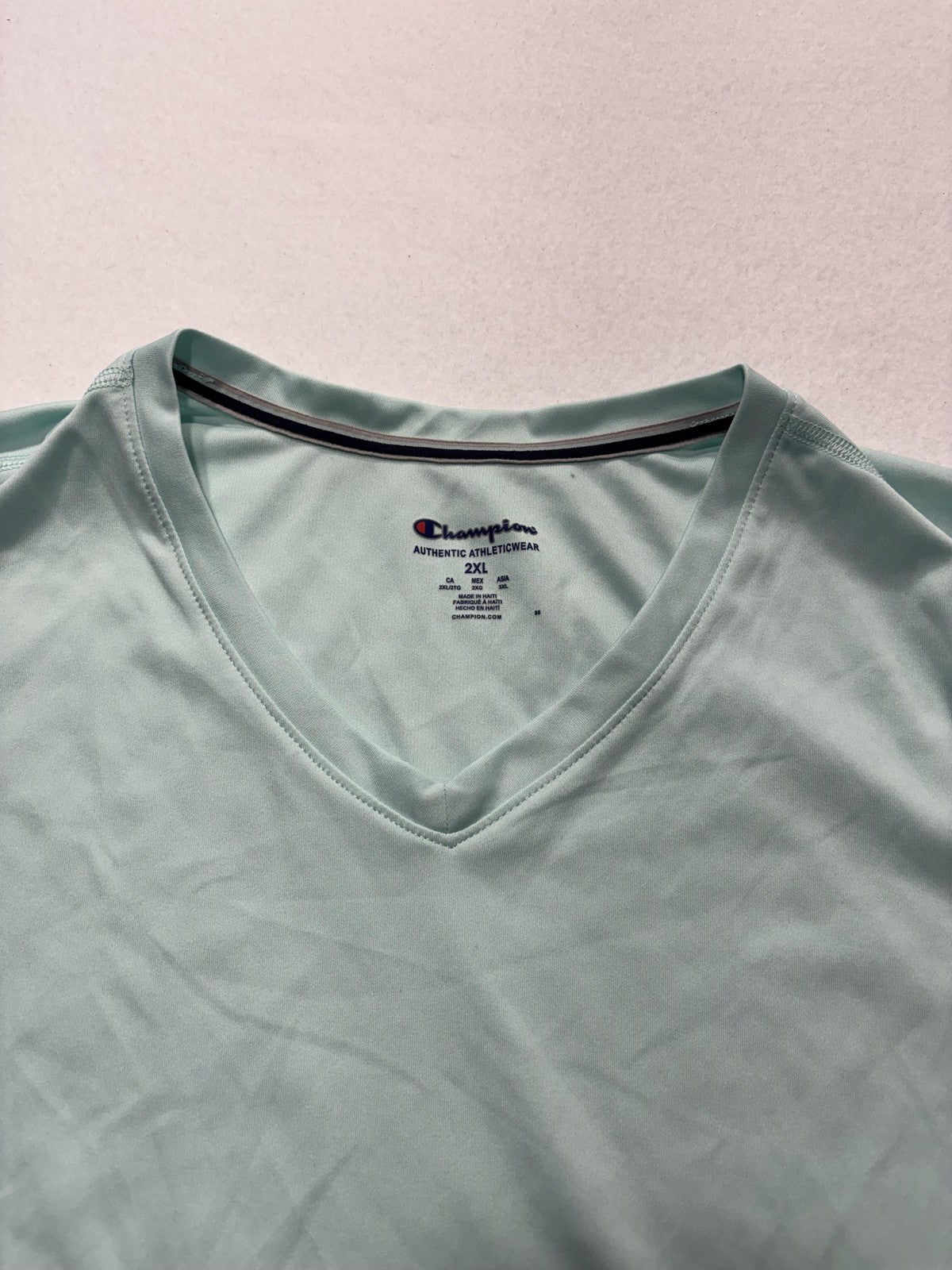Champion Shirt Womens 2XL Green V Neck Short Sleeve Moisture Wicking Top