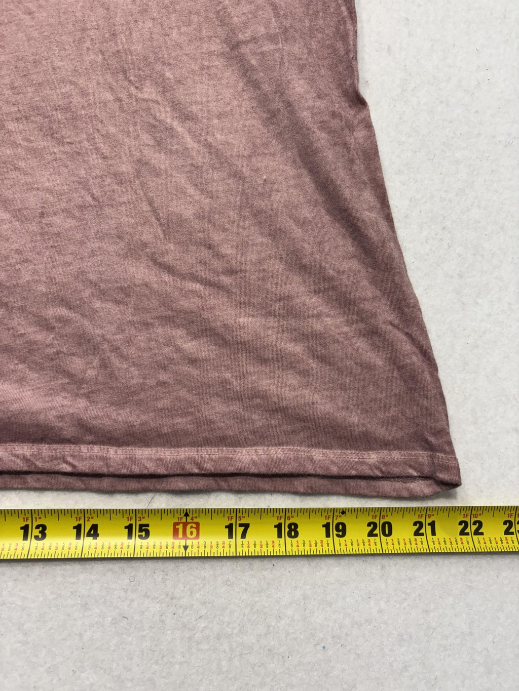 Zine Shirt Mens Medium Pink Crew Neck Short Sleeve Basic Tee Casual Solid