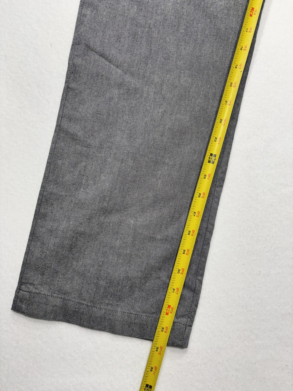 Banana Republic Chino Pants Mens 36x34 Gray Straight Fit Chambray Casual Work