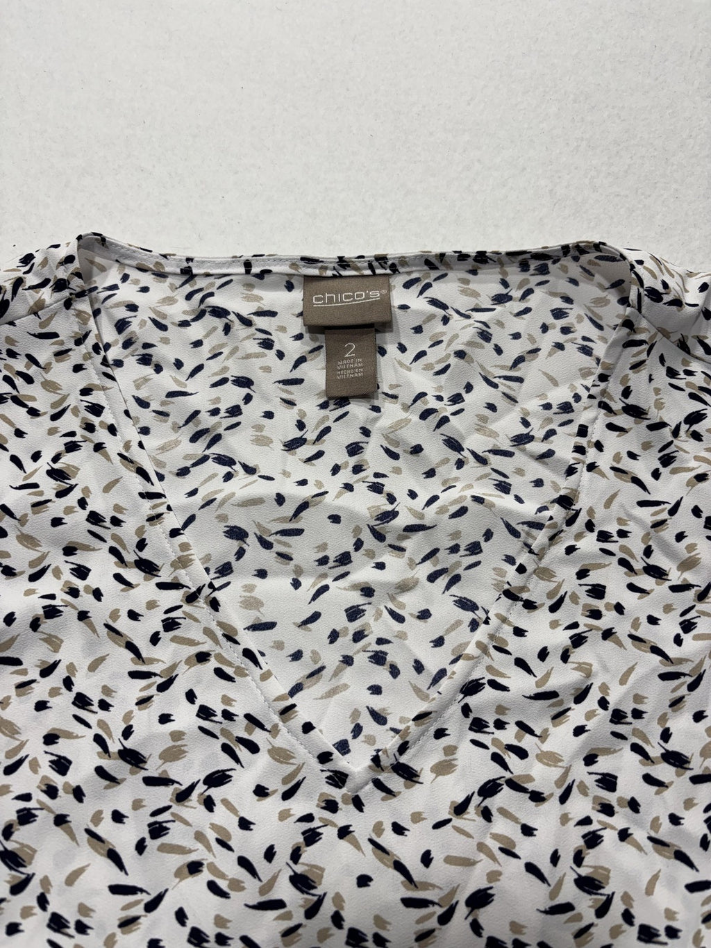 Chico's Blouse Womens 2 White Floral V Neck 3/4 Bell Sleeve Lightweight Tunic