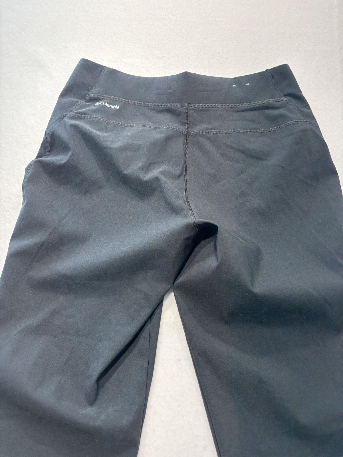 Columbia Pants Womens Medium Black Omni-Shield Softshell Ankle Hiking Pull On