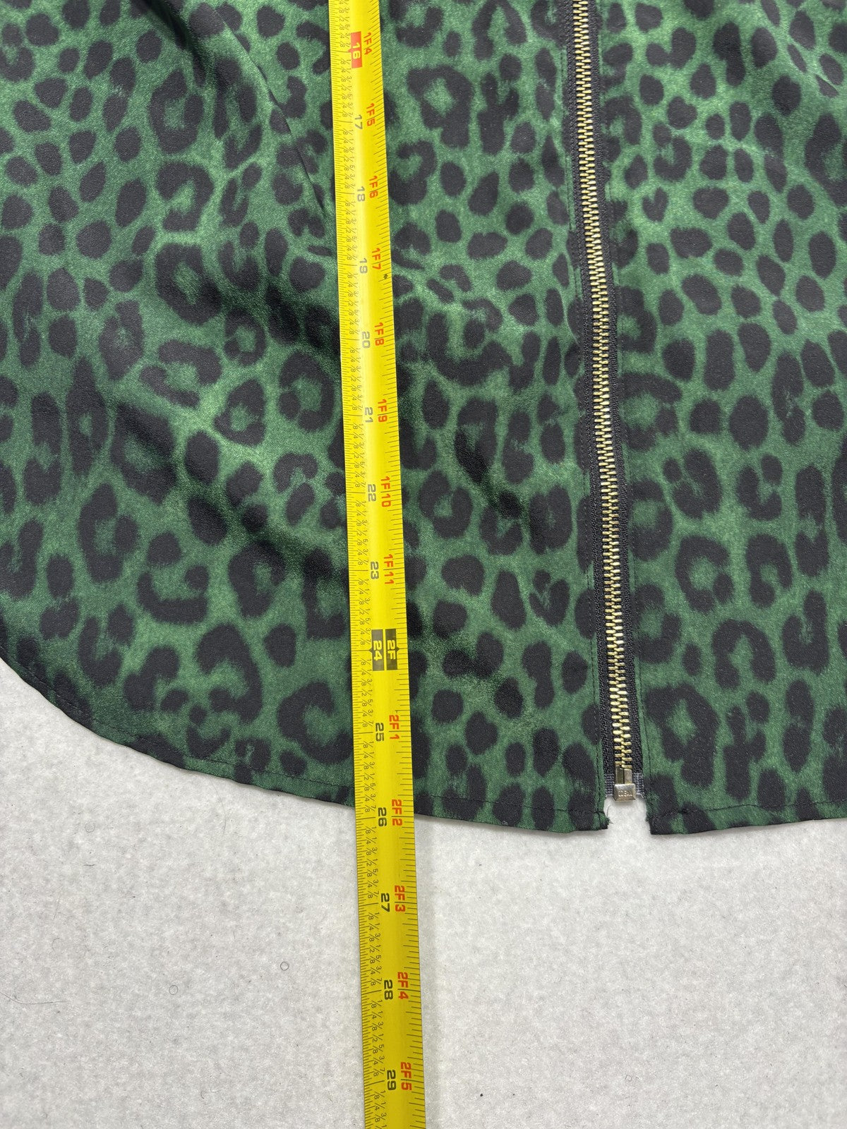 MICHAEL Michael Kors Blouse Womens Large Green Animal Print Zip Front Satin