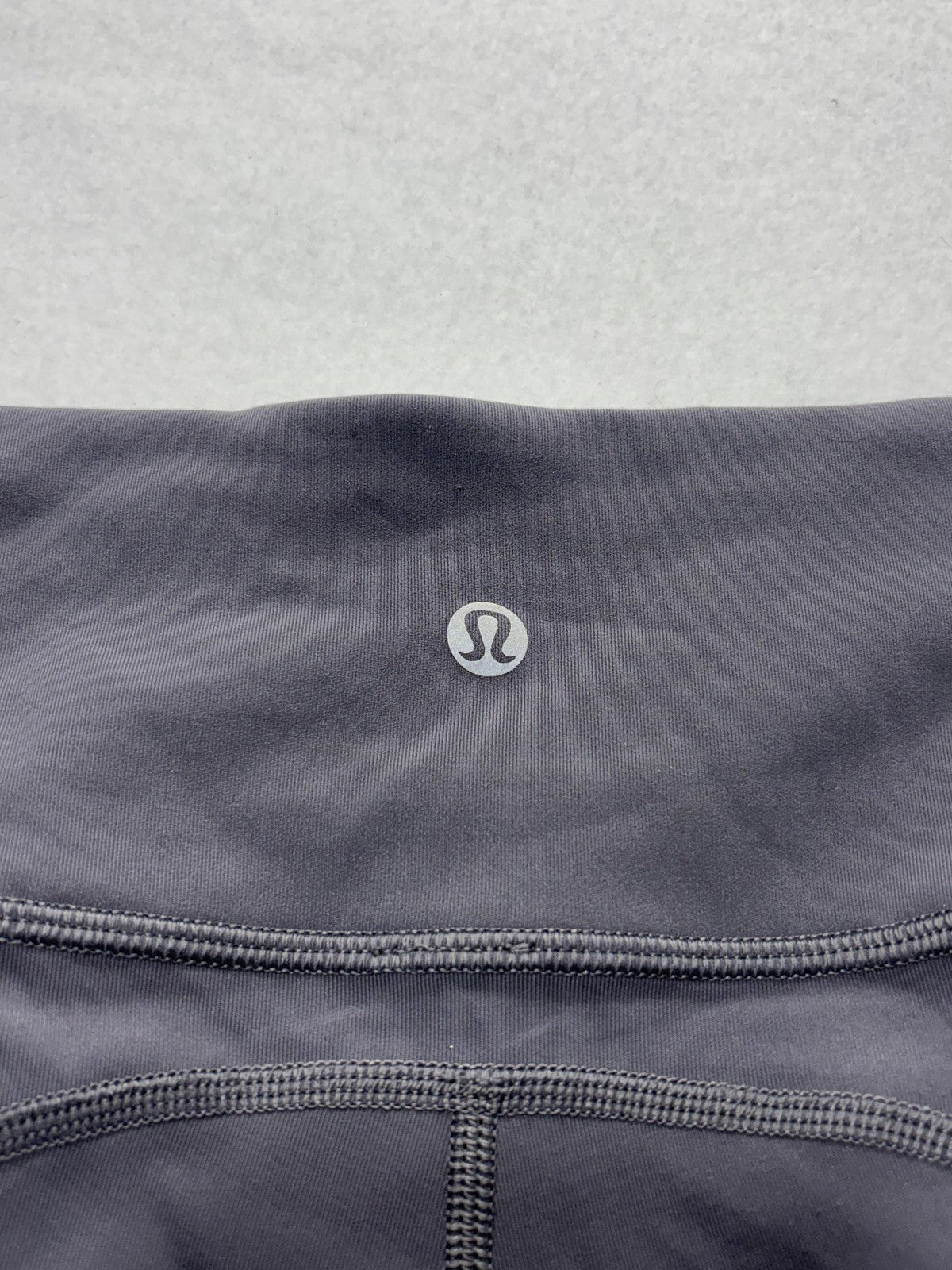 Lululemon Leggings Womens 6 Gray High Rise Cropped 23.5" Inseam Pocket Stretch