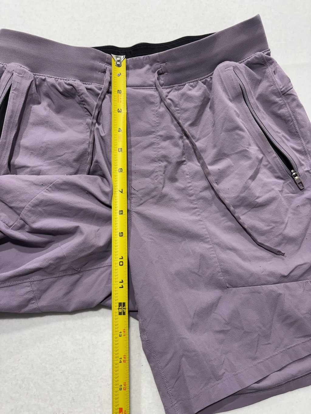 Lululemon Shorts Mens Large Purple 7" Inseam Running Quick Dry Athletic Training