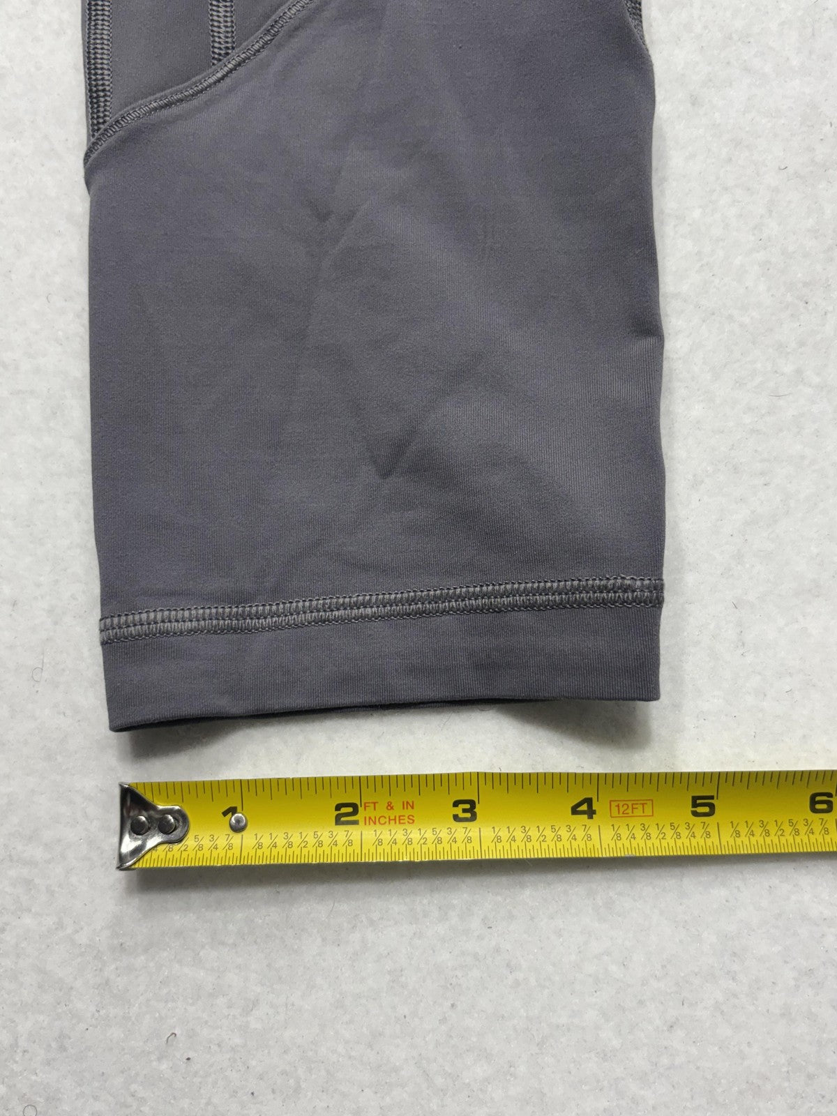 Lululemon Leggings Womens 6 Gray High Rise Cropped 23.5" Inseam Pocket Stretch