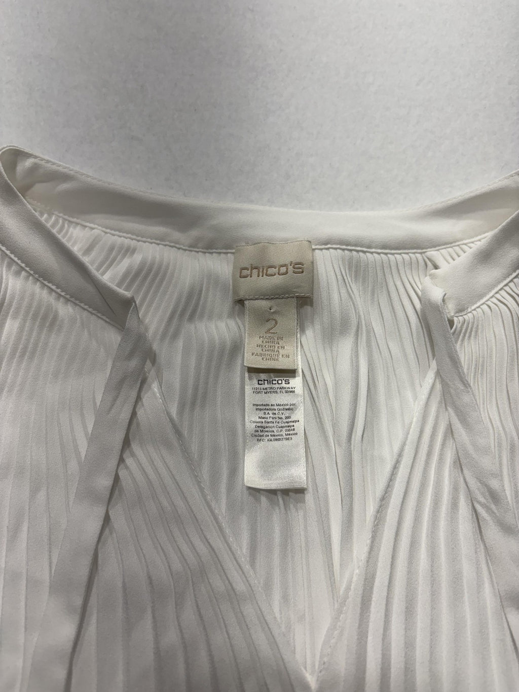 Chico's Blouse Womens 2 White Pleated V Neck Long Balloon Sleeve Tunic Top