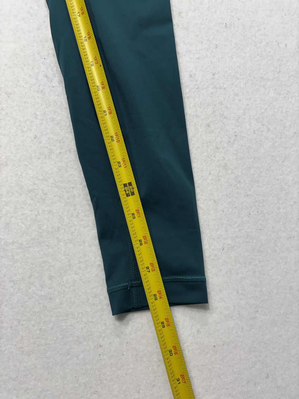 Lululemon Leggings Womens 6 Green High Rise 30" Inseam Ankle Yoga Stretch