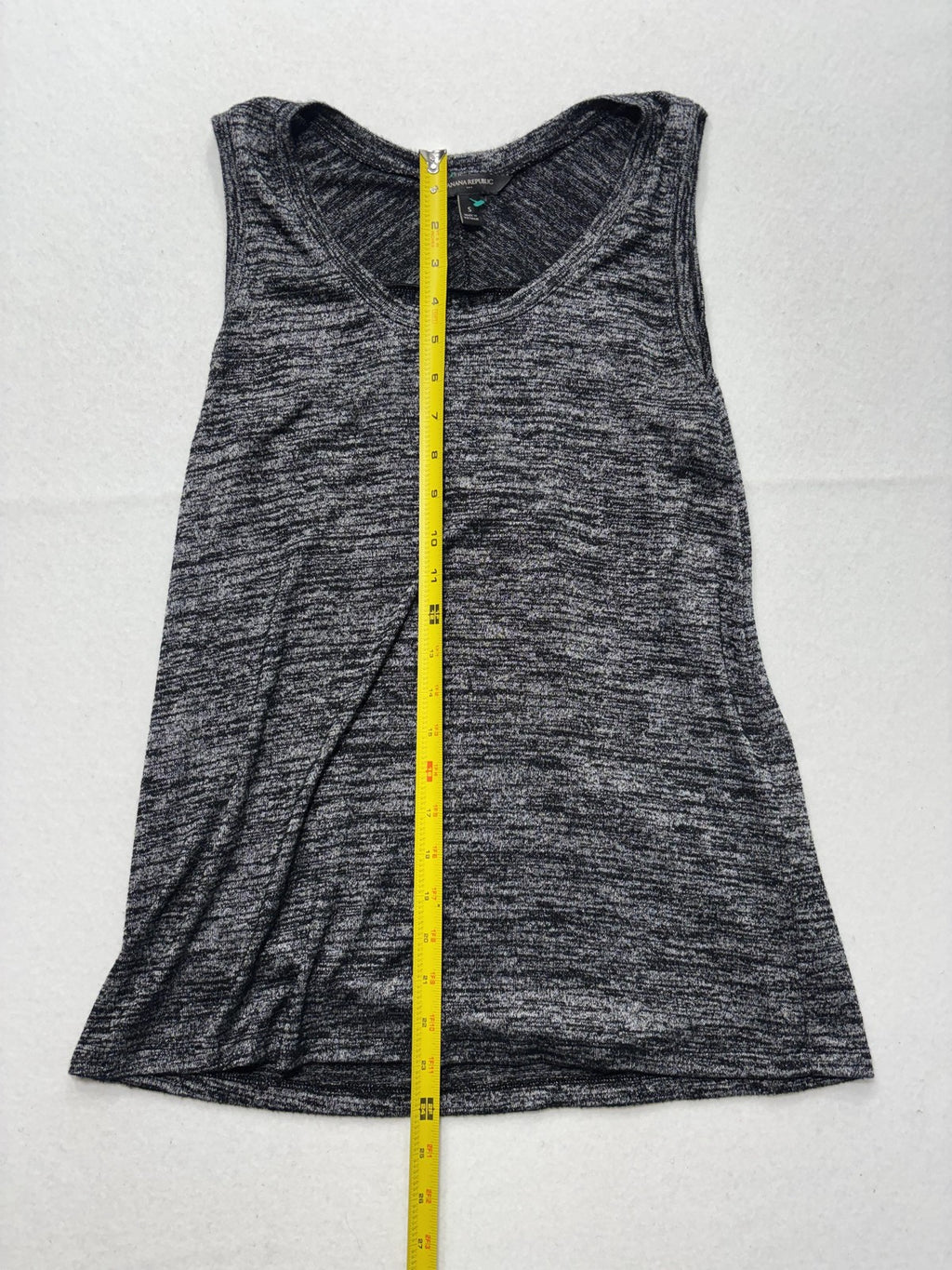 Banana Republic Tank Top Womens S Gray Scoop Neck Pleat Back Jersey Relaxed