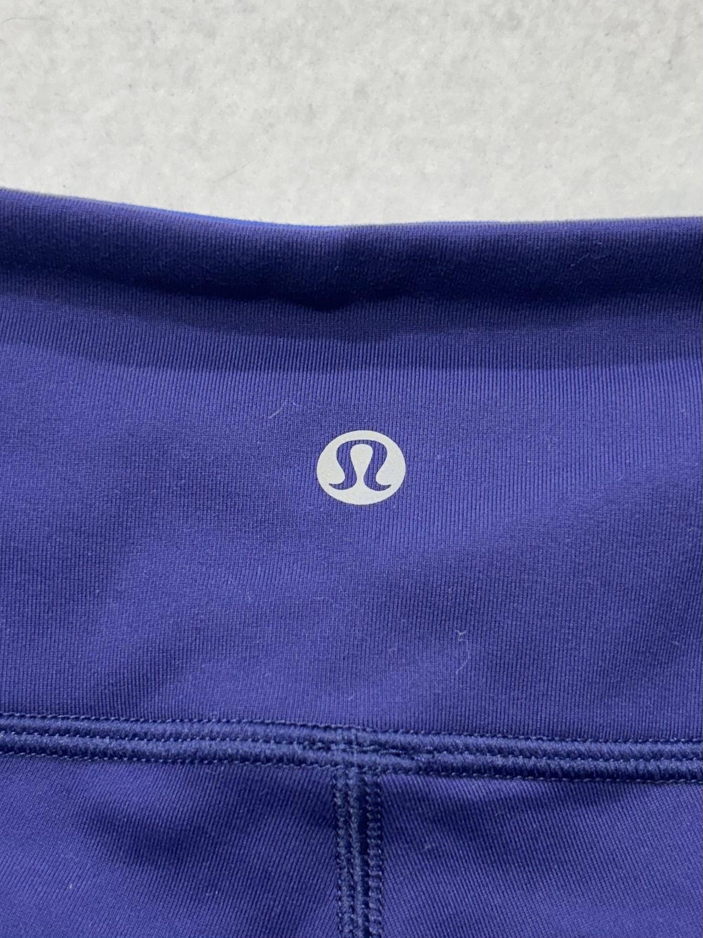 Lululemon Leggings Womens 10 Blue High Rise 22.5" Inseam Capri Yoga Stretch
