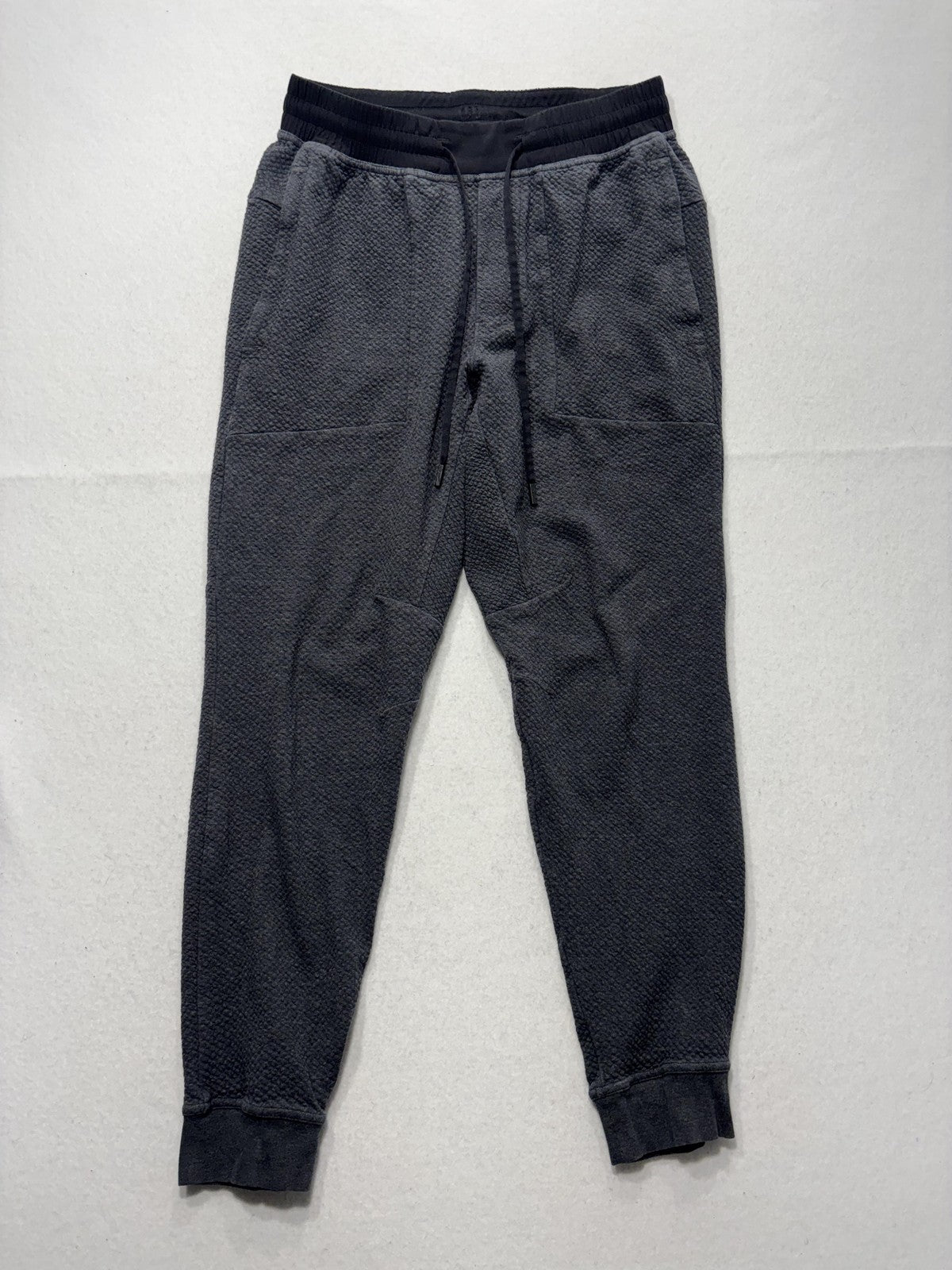 Lululemon Jogger Pants Mens 32 Gray Textured Knit Elastic Waist Pockets Lounge