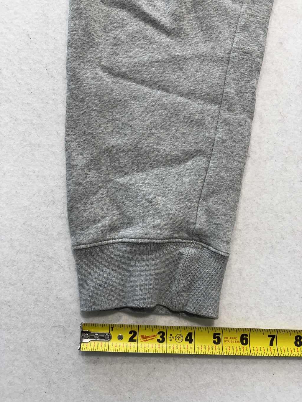 Nike Jogger Pants Mens Large Gray Fleece Elastic Waist Tapered Athletic Pockets