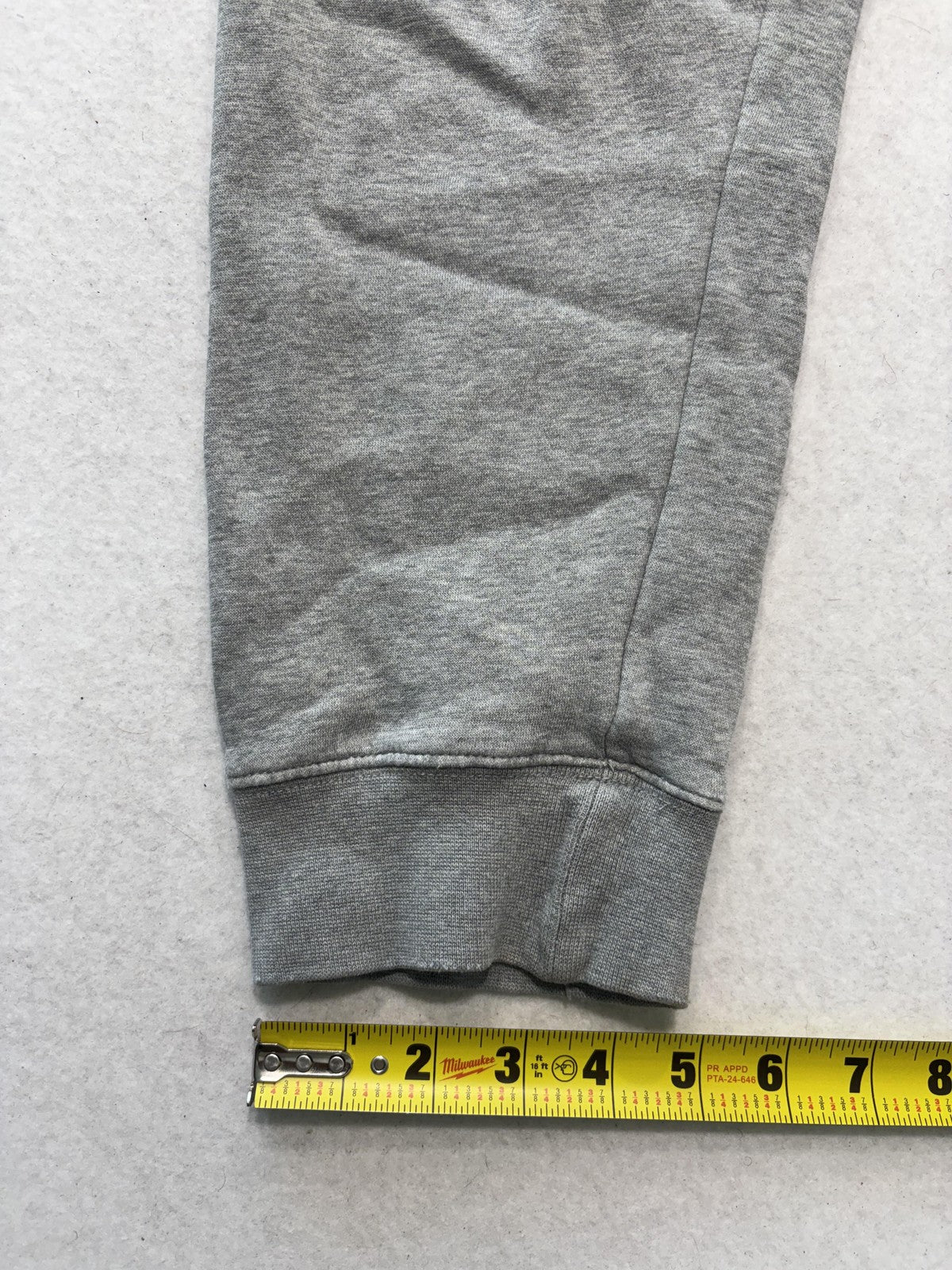 Nike Jogger Pants Mens Large Gray Fleece Elastic Waist Tapered Athletic Pockets