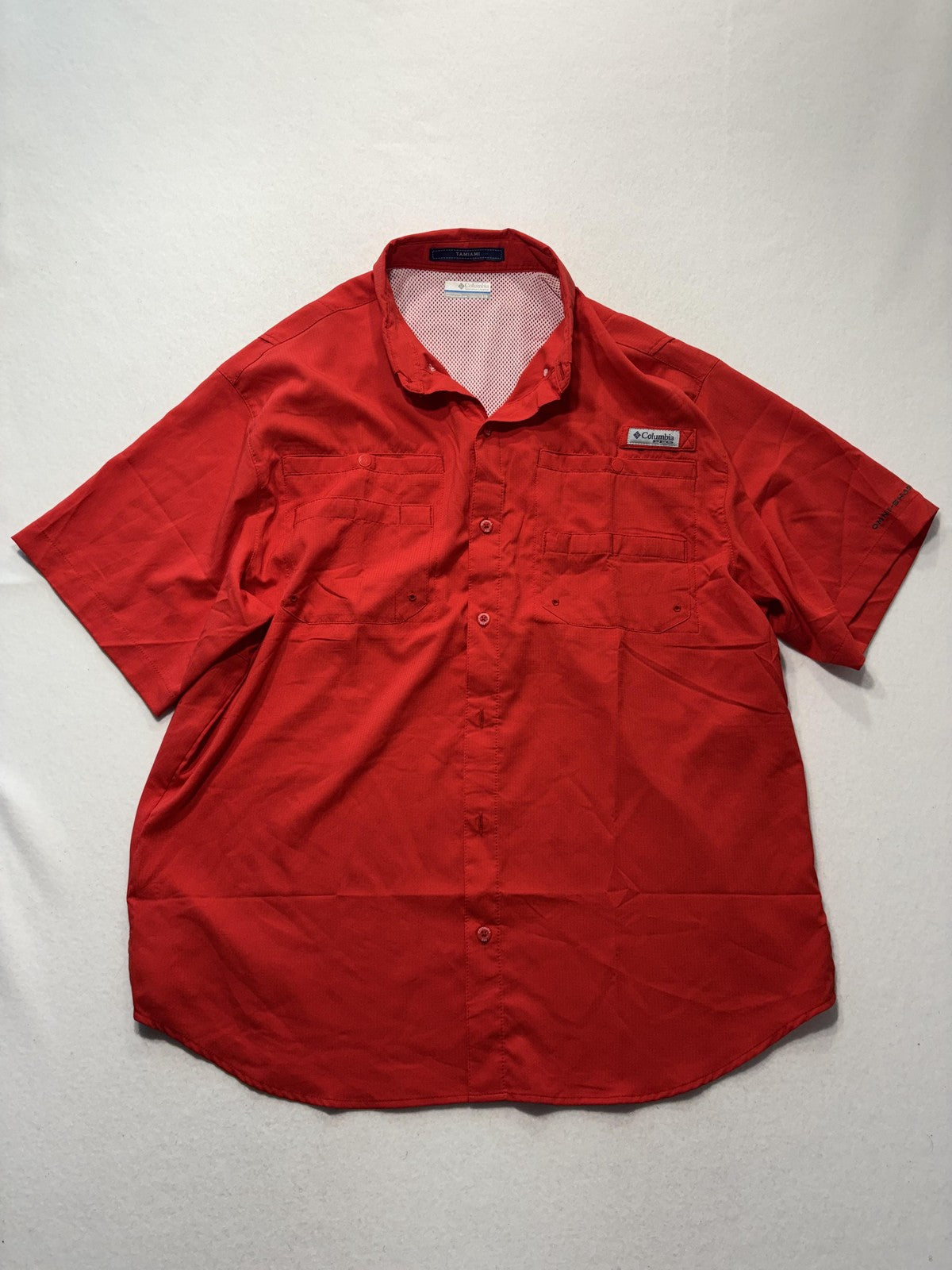 Columbia PFG Tamiami Shirt Mens Large Red Short Sleeve Fishing Button Up Vented