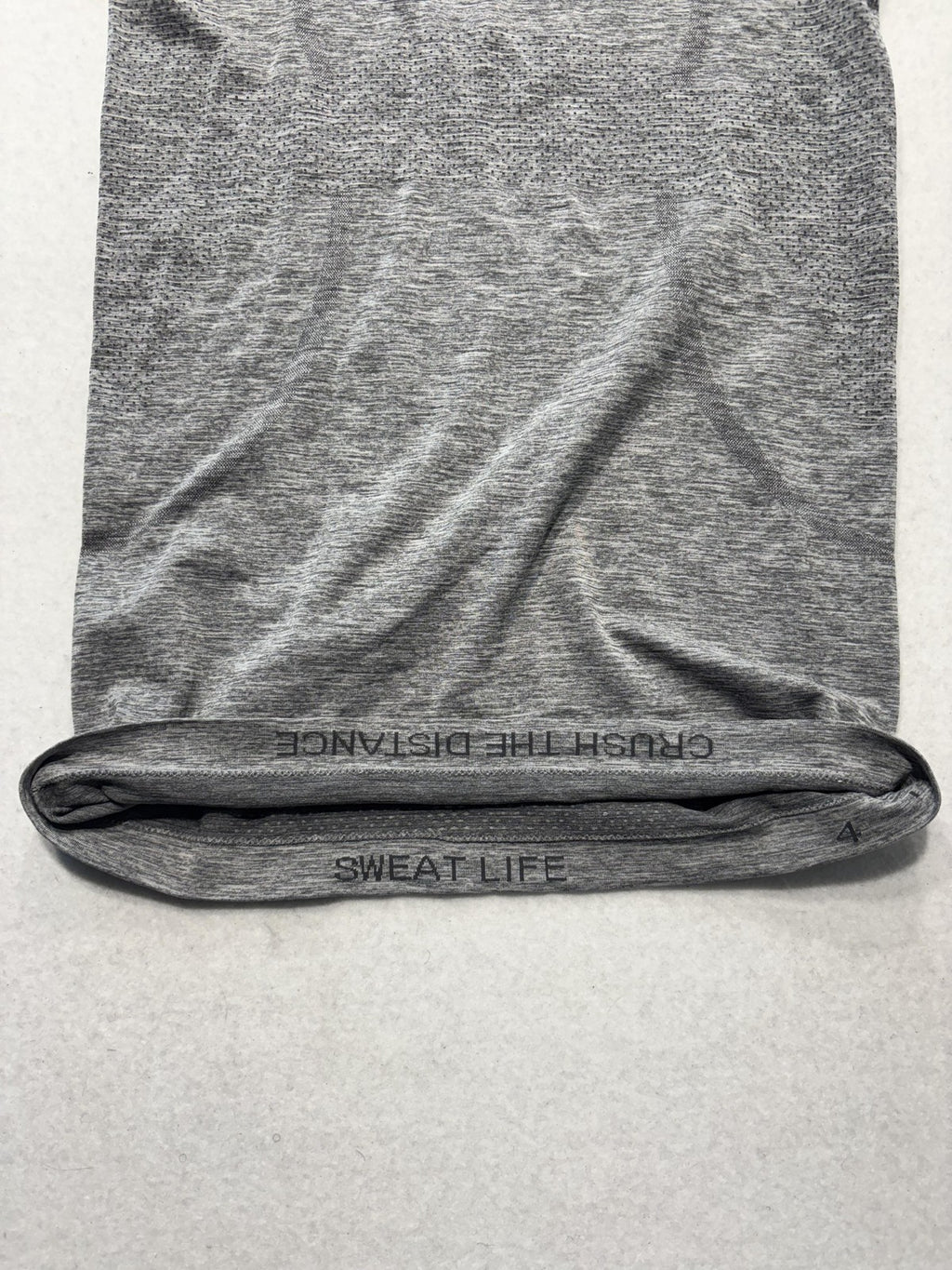 Lululemon Swiftly Tech Shirt Womens 4 Gray Crew Neck Short Sleeve Running Top