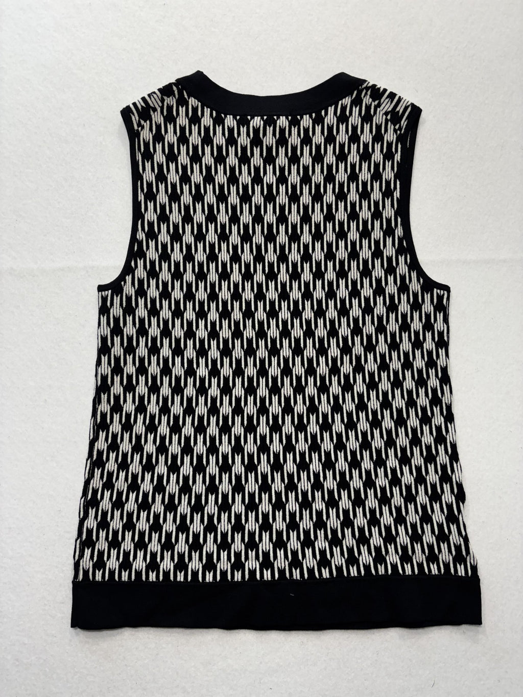 Ann Taylor Sweater Vest Womens Small Black White Geometric Crew Neck Sleeveless