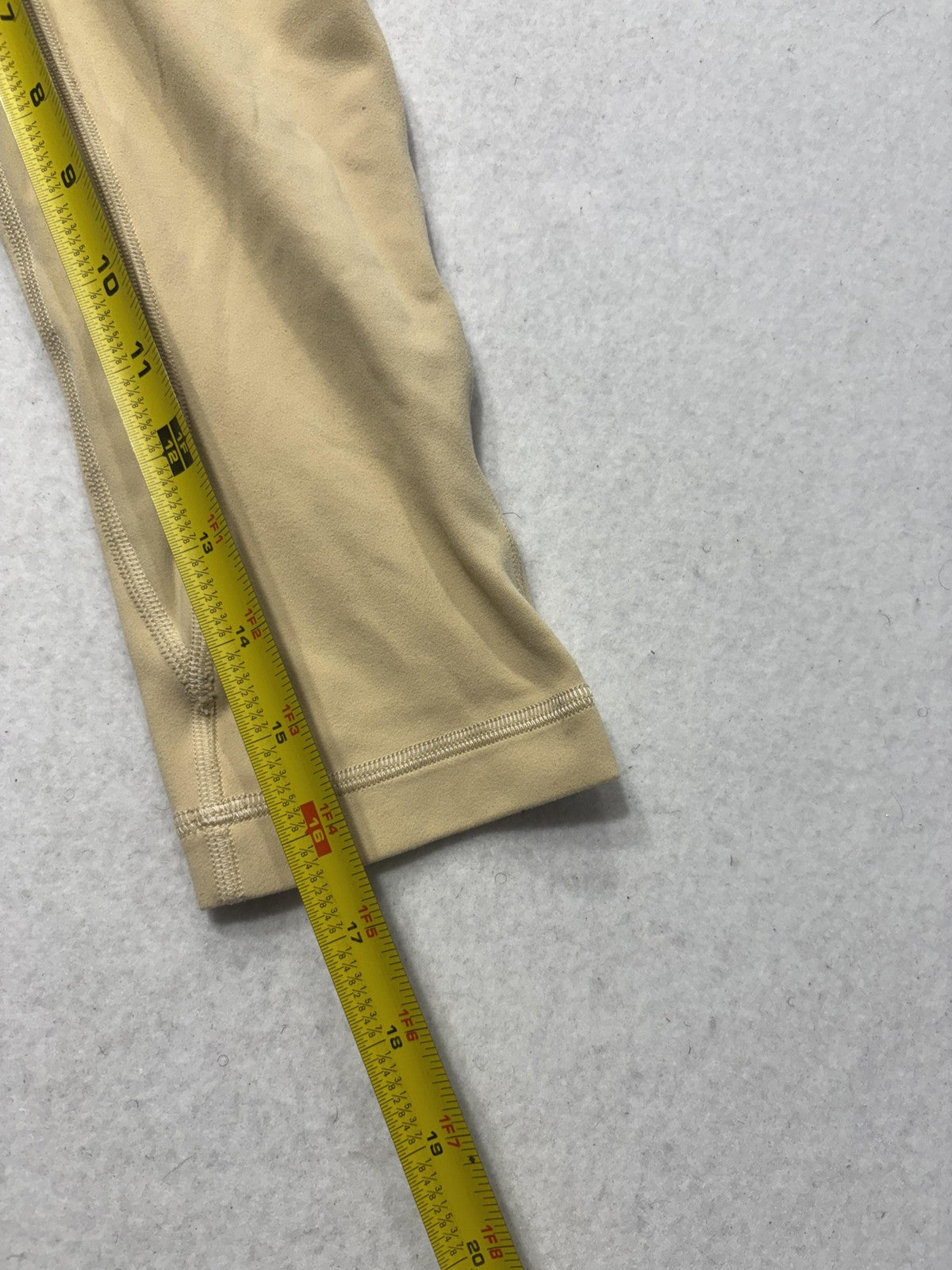 Lululemon Leggings Womens 6 Beige High Rise 21" Inseam Cropped Yoga Stretch