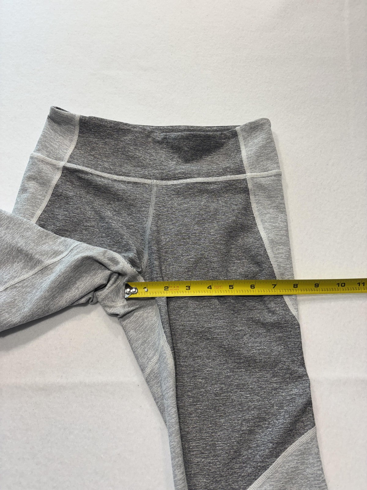 Outdoor Voices Leggings Womens Small Gray Colorblock Stretch Knit Ankle