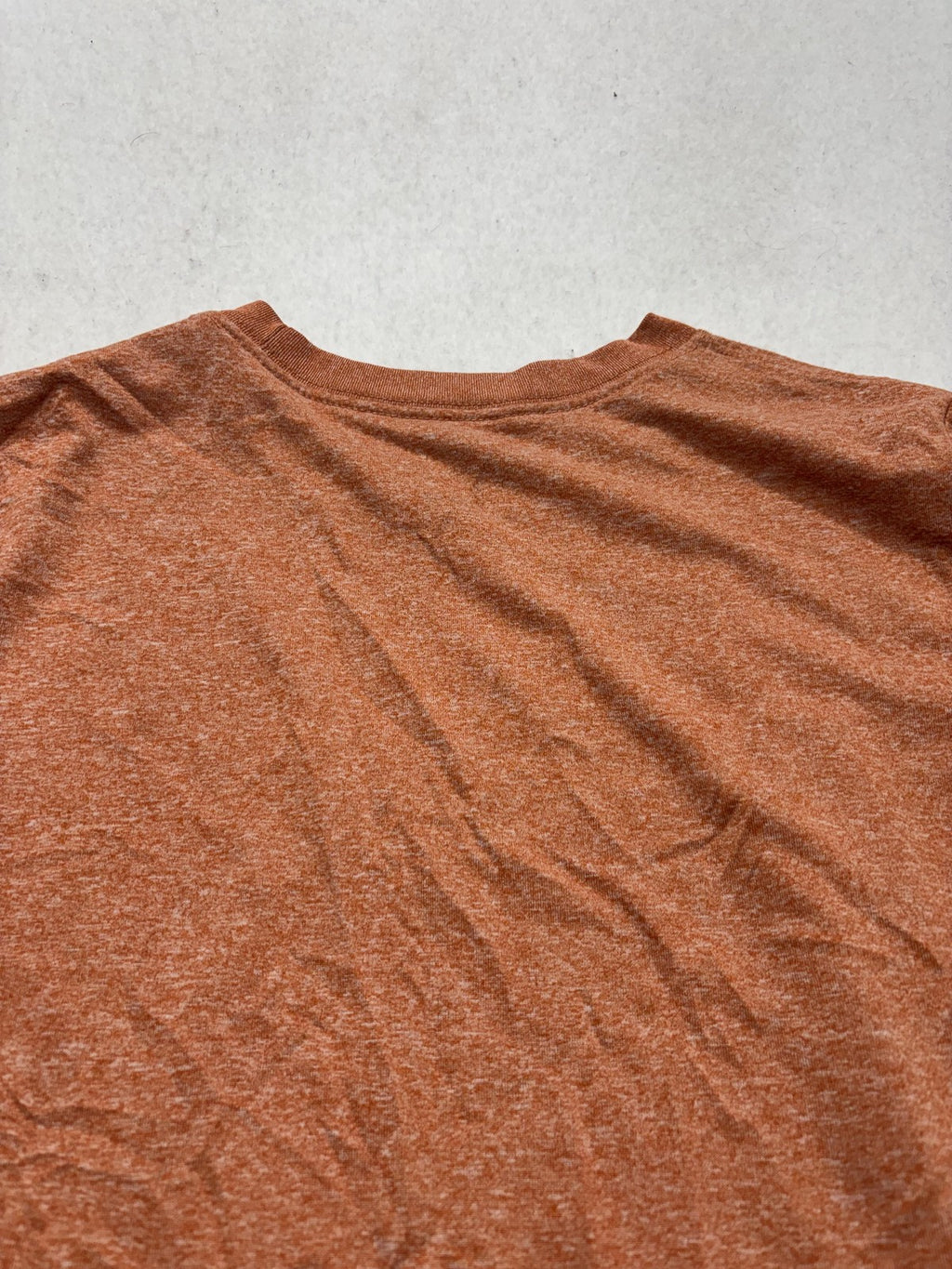 Nike Dri-FIT Shirt Mens Medium Orange The Nike Tee Short Sleeve Lightweight