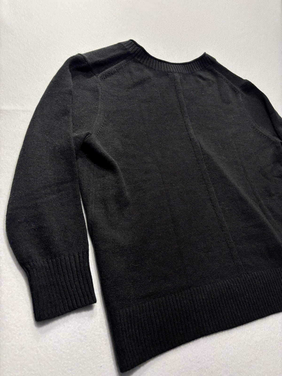 Banana Republic Sweater Mens 2XL Gray V Neck Lightweight Knit Pullover Casual