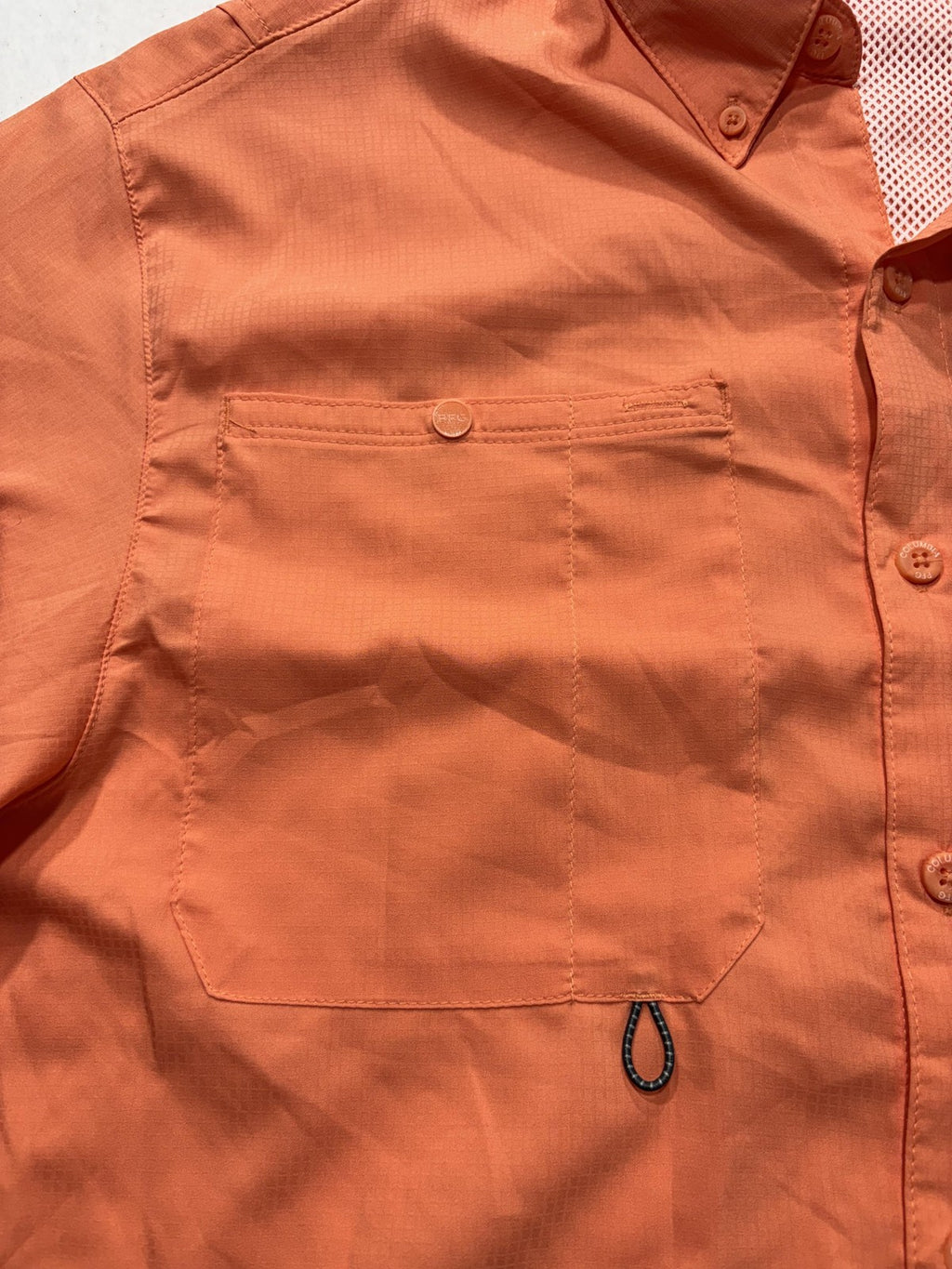 Columbia PFG Omni-Shade Shirt Mens Small Orange Short Sleeve Fishing Button Up