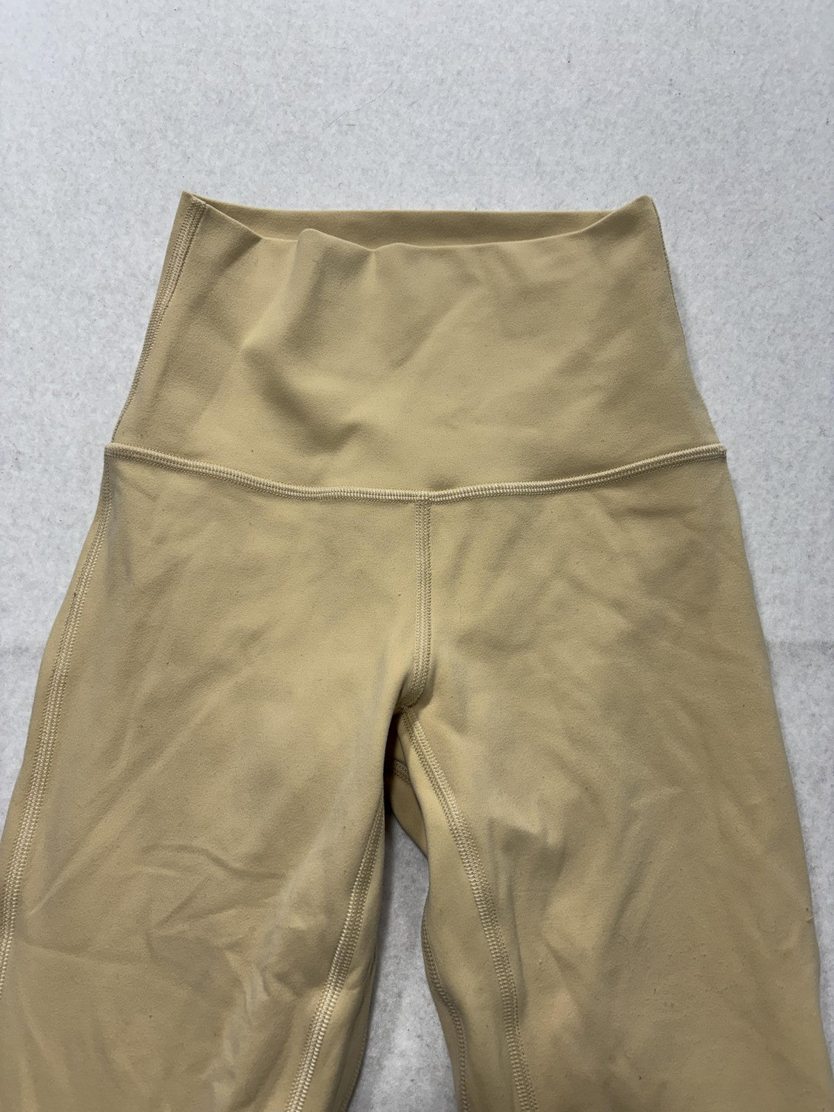 Lululemon Leggings Womens 6 Beige High Rise 21" Inseam Cropped Yoga Stretch