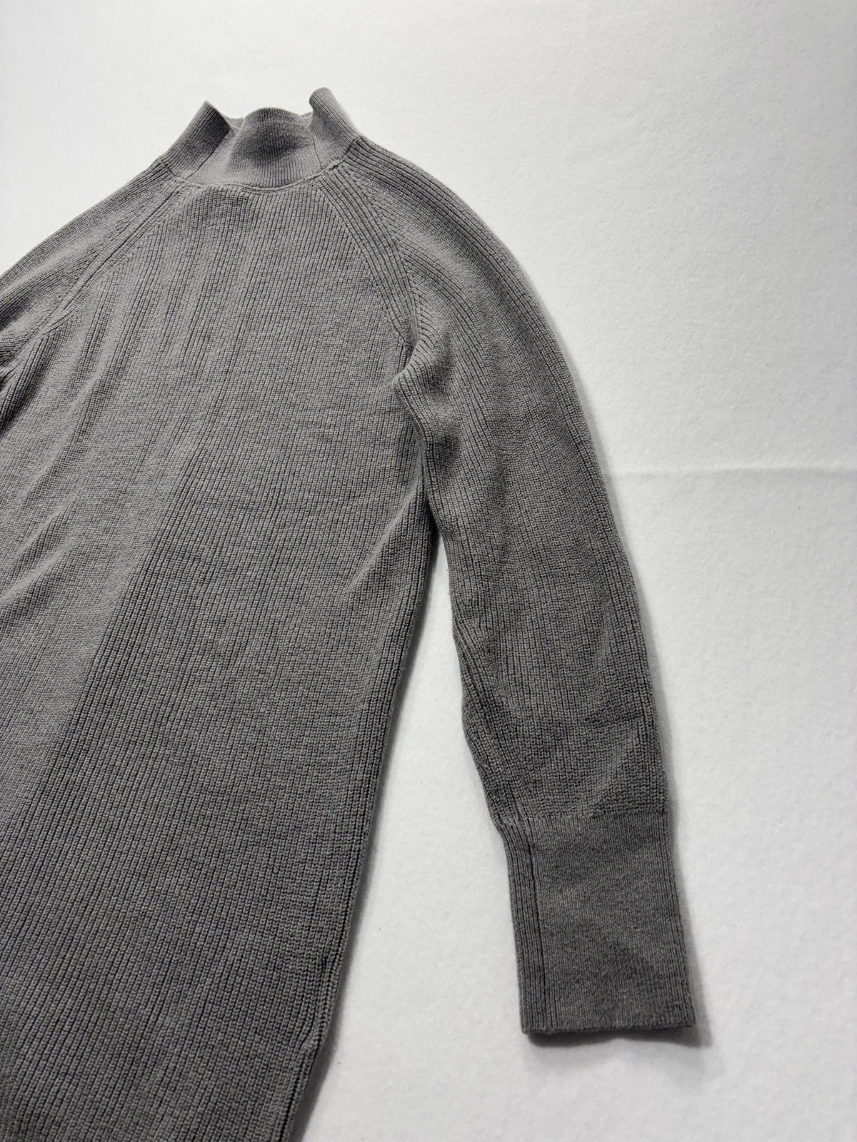 Lululemon Athletica Sweater Womens 2 Gray Mock Neck Long Sleeve Tunic Knit Slim