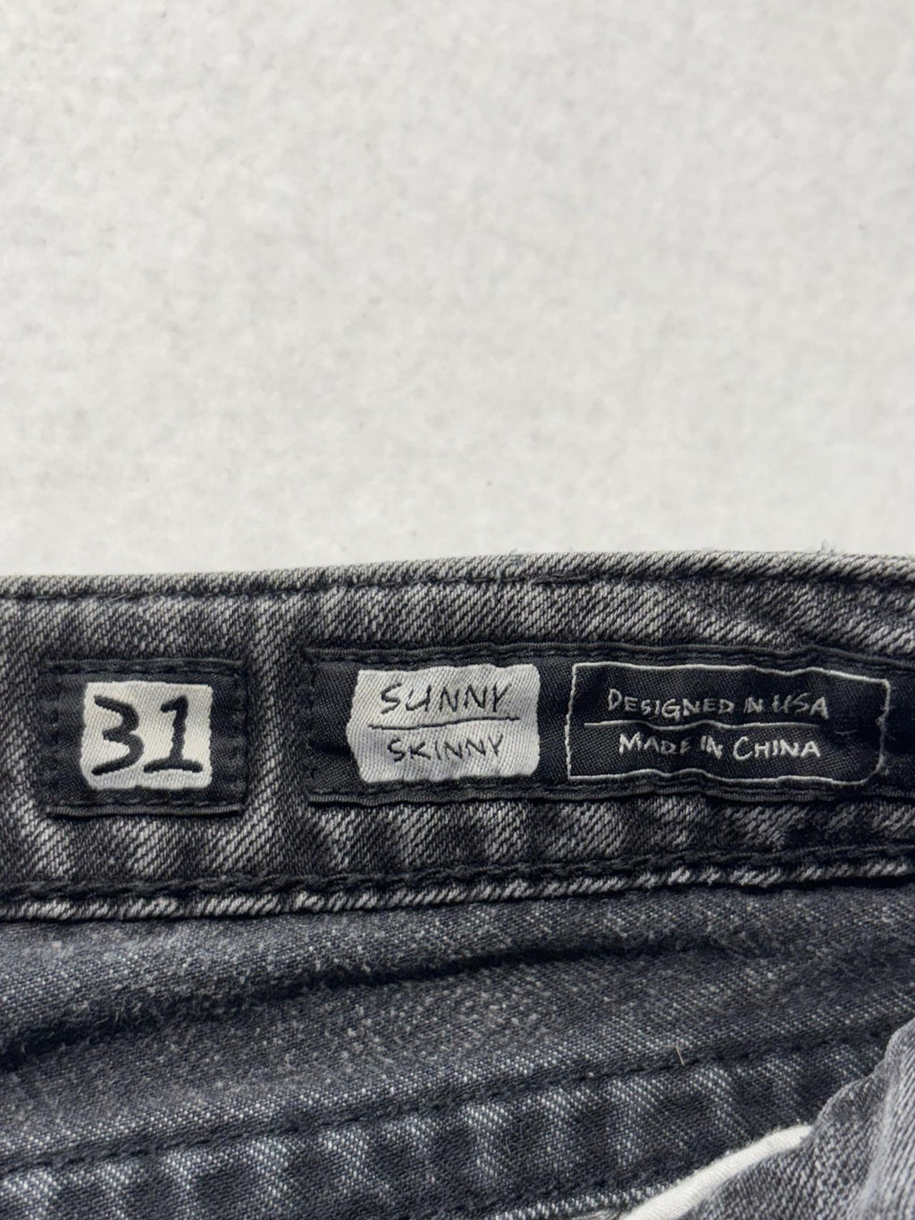 Miss Me Sunny Skinny Jeans Womens 31 Charcoal Wash Mid Rise Embroidered 31x30.5