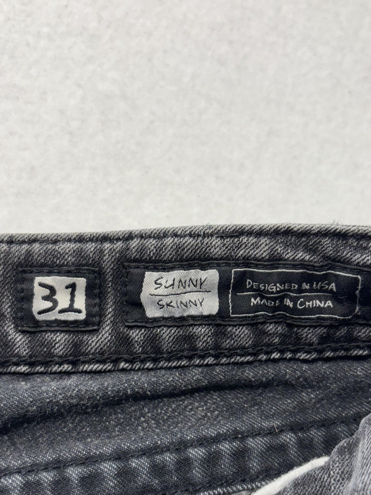 Miss Me Sunny Skinny Jeans Womens 31 Charcoal Wash Mid Rise Embroidered 31x30.5