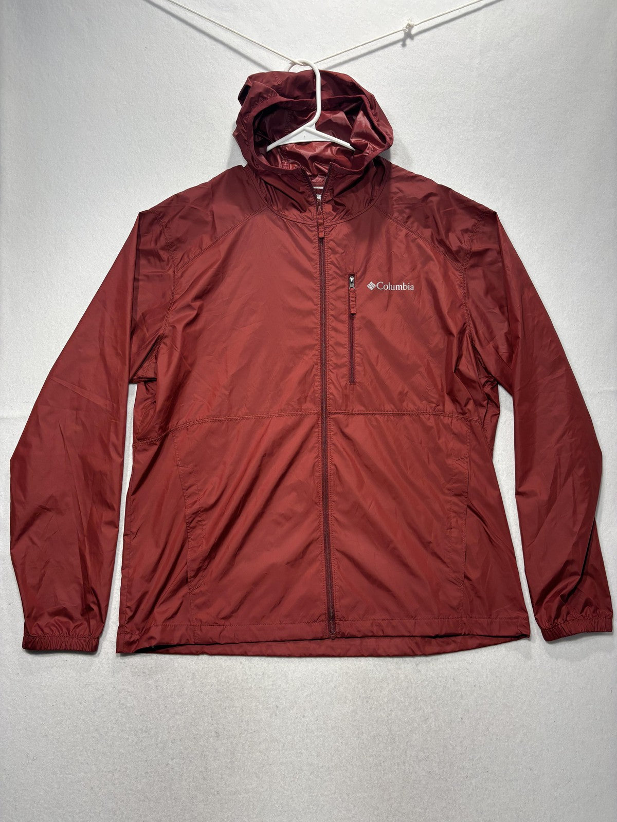 Columbia Windbreaker Jacket Mens Large Red Hooded Full Zip Lightweight KM3973