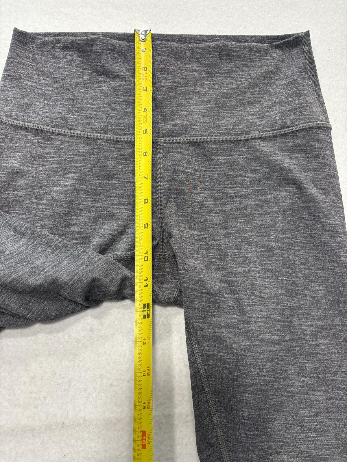 Lululemon Leggings Womens 8 Gray High Rise 27" Inseam Ankle Yoga Stretch Knit