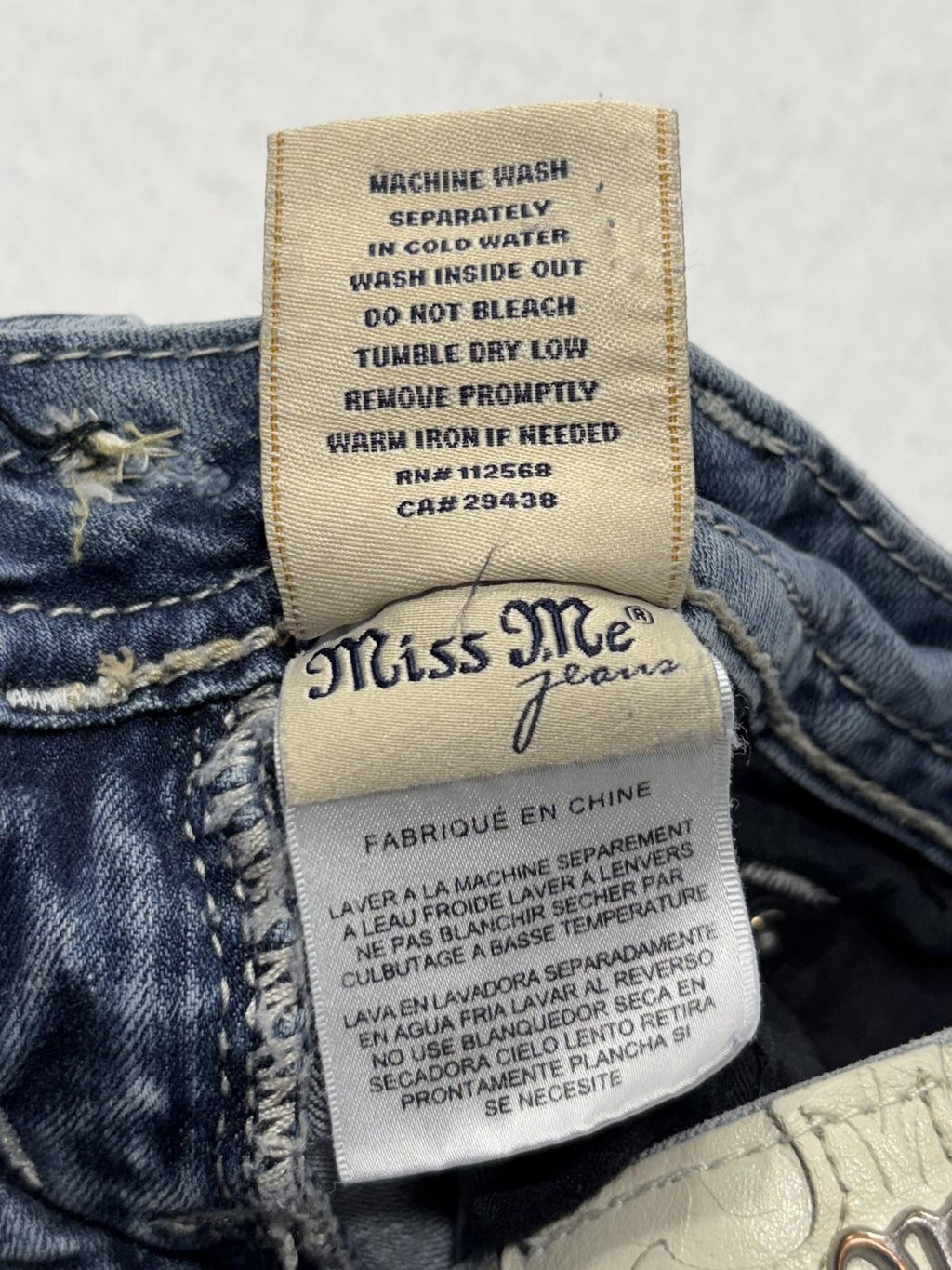 Miss Me Bermuda Shorts Womens 24 Blue Embroidered Rhinestone Denim Cuffed